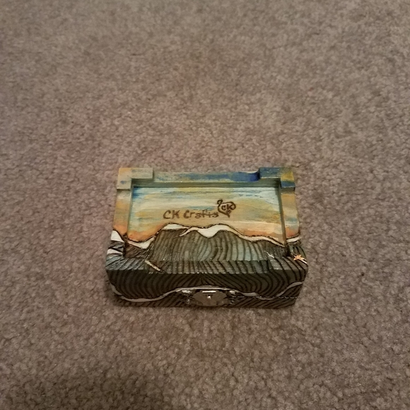 CK Crafts Small Handcrafted Woodburned box - Picture 5 of 12